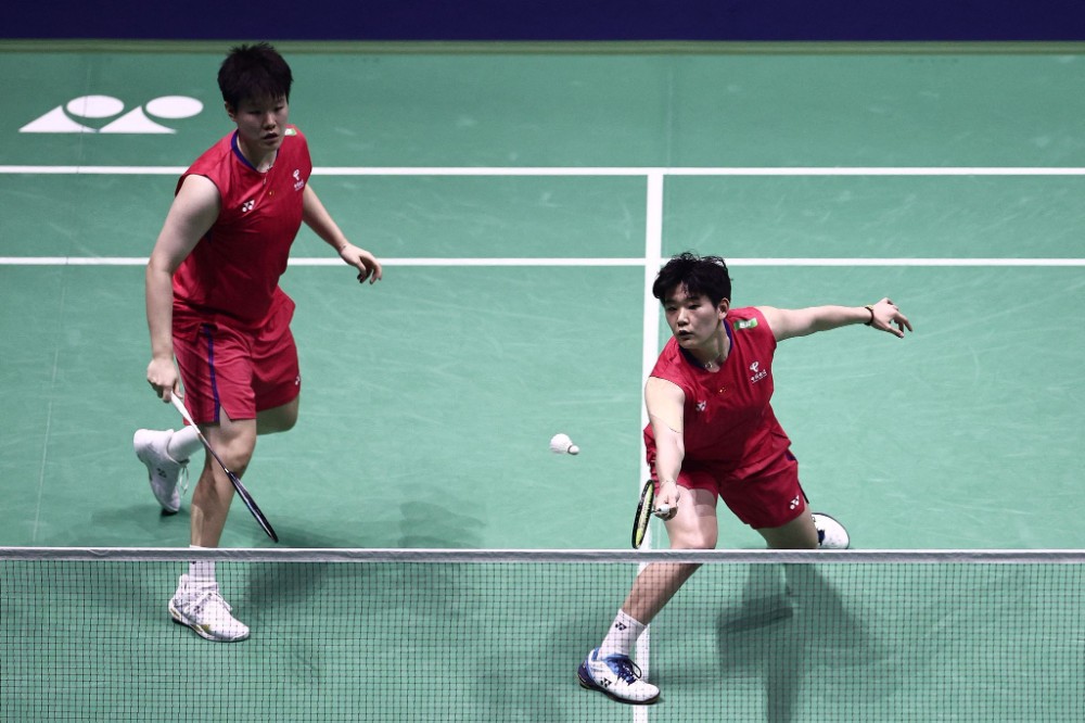 两人虽然年 两人虽然年